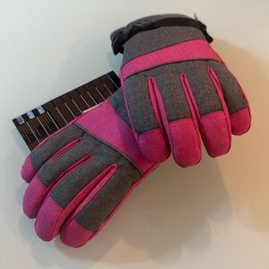 Andake gloves - ladies size S.